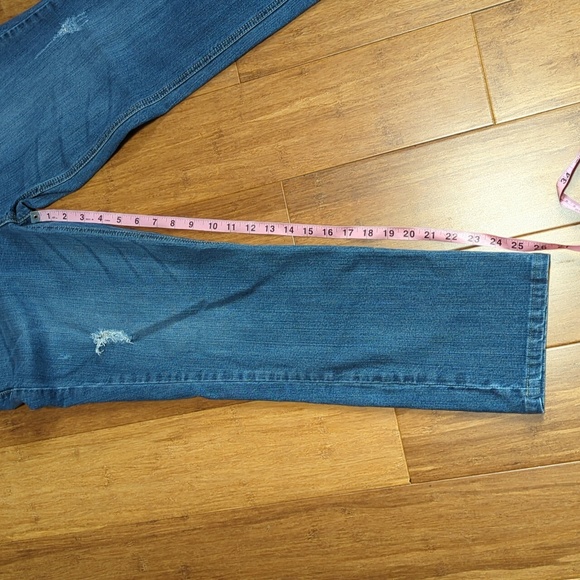 Democracy Patriot Straight Leg Distressed Jeans - Picture 5 of 9